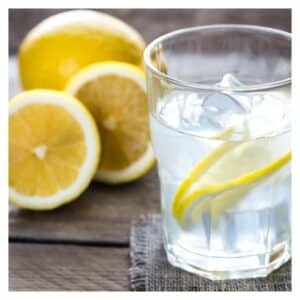 water with lemon